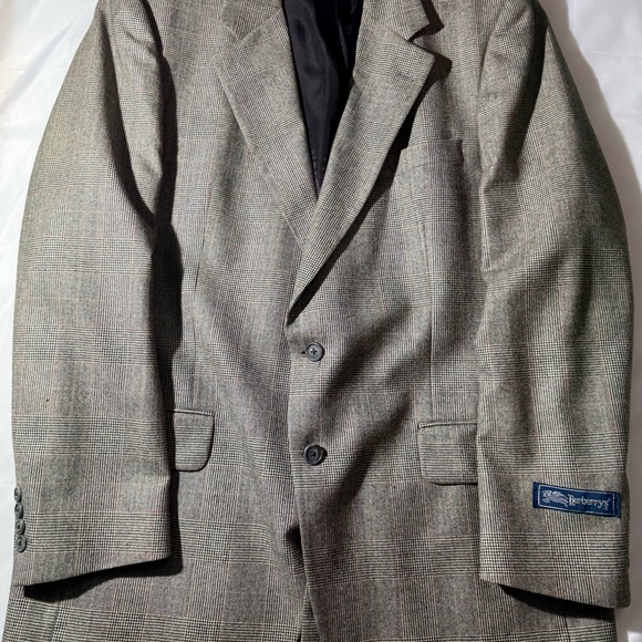 Burberry Classic Gray Check Suit